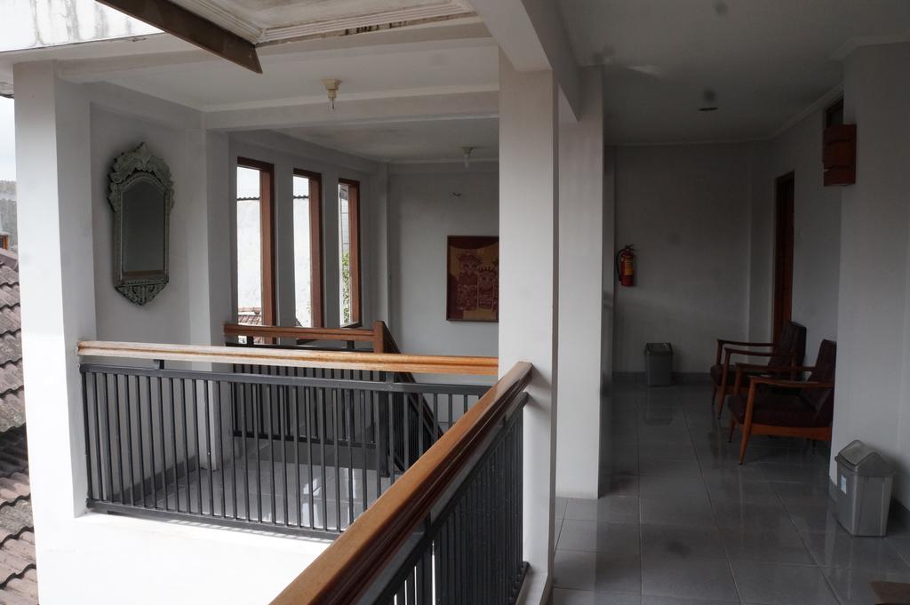 Hotel Kirana Yogyakarta Extérieur photo