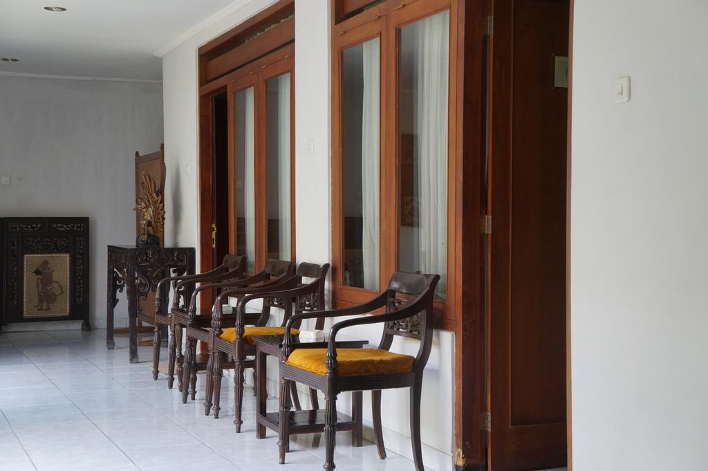 Hotel Kirana Yogyakarta Extérieur photo