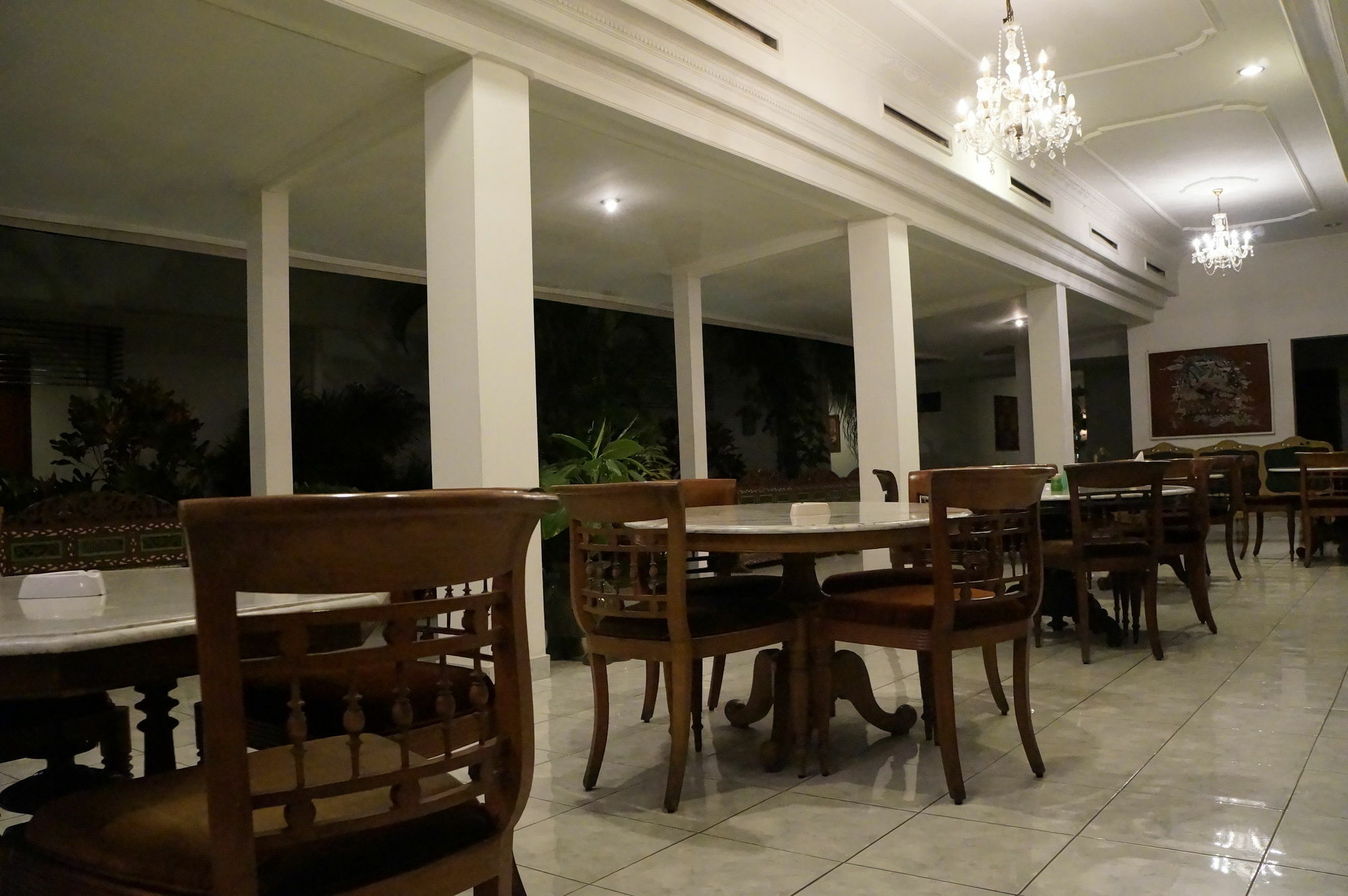 Hotel Kirana Yogyakarta Extérieur photo